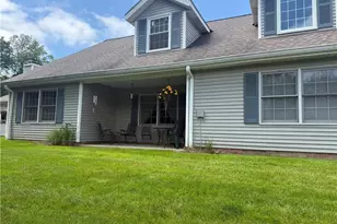 201 Steeple Chase Dr, Willoughby Hills, OH 44092 - Photo 3