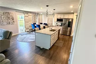 2091 Farroni Dr, Willoughby, OH 44094 - Photo 7
