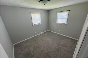 7526 Holly Dr, Mentor on the Lake, OH 44060 - Photo 7