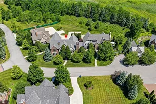 39487 Tudor Dr, Willoughby, OH 44094 - Photo 3