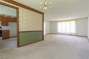 8142 Walter St NW, Massillon, OH 44646 - Photo 13