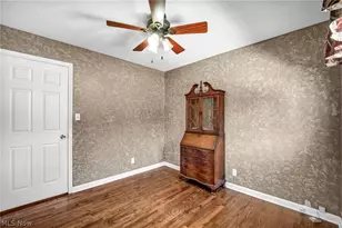 30892 Harrison Rd, Wickliffe, OH 44092 - Photo 17