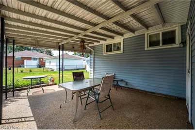 30892 Harrison Road, Wickliffe, OH 44092 - Photo 39