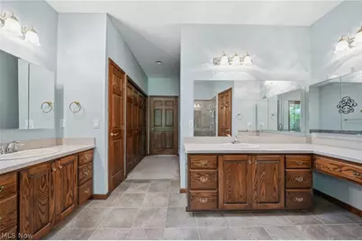 12065 Pheasant Court, Chardon, OH 44024 - Photo 17