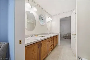 12065 Pheasant Ct, Chardon, OH 44024 - Photo 25