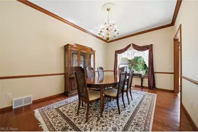 12065 Pheasant Court, Chardon, OH 44024 - Photo 5