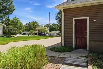 10490 Maryland Street, Aurora, OH 44202 - Photo 7