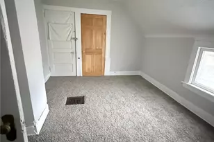 1011 E 72nd Pl, Loveland, OH 44103 - Photo 15