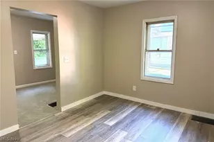 318 Joseph Ave, Barberton, OH 44203 - Photo 7