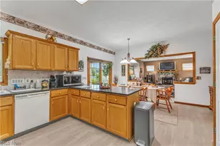 34897 Shawn Dr, North Ridgeville, OH 44039 - Photo 23