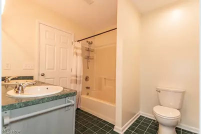 1565 Douglas Road, Wickliffe, OH 44092 - Photo 25