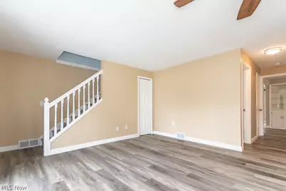 1565 Douglas Road, Wickliffe, OH 44092 - Photo 15