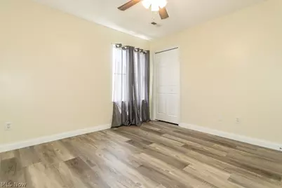 1565 Douglas Road, Wickliffe, OH 44092 - Photo 35