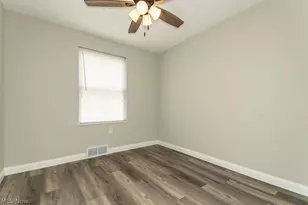 1565 Douglas Rd, Wickliffe, OH 44092 - Photo 39