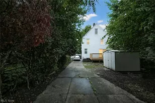 3916 Mapledale Ave, Loveland, OH 44109 - Photo 5
