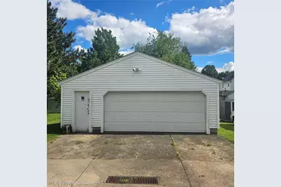 1441 Humbolt Avenue, Youngstown, OH 44502 - Photo 17