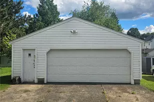 1441 Humbolt Ave, Youngstown, OH 44502 - Photo 17
