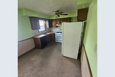 1441 Humbolt Avenue, Youngstown, OH 44502 - Photo 3