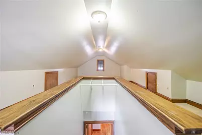 2529 Whitelaw Street, Cuyahoga Falls, OH 44221 - Photo 35
