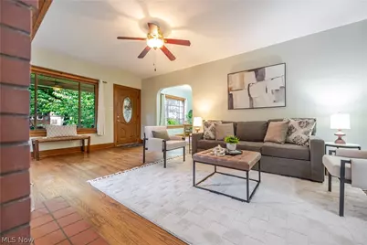 2529 Whitelaw Street, Cuyahoga Falls, OH 44221 - Photo 9