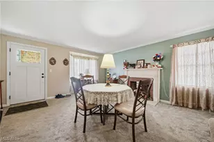 36 N Pearl St, Columbiana, OH 44408 - Photo 17