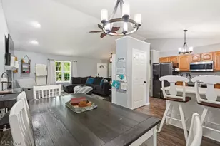 3166 Vermont St NW, North Canton, OH 44720 - Photo 9