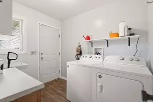 3166 Vermont St NW, North Canton, OH 44720 - Photo 17