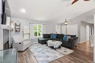 3166 Vermont St NW, North Canton, OH 44720 - Photo 5