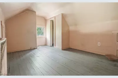 222 W Miller Avenue, Akron, OH 44301 - Photo 13