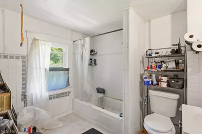 222 W Miller Avenue, Akron, OH 44301 - Photo 11