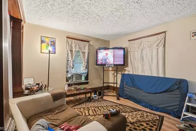 222 W Miller Avenue, Akron, OH 44301 - Photo 7