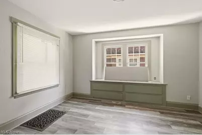 1313 Manchester Road, Akron, OH 44307 - Photo 9