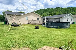 500 Morris St, Uhrichsville, OH 44683 - Photo 13
