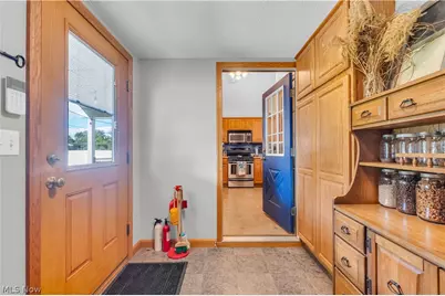 1372 Earhart Avenue, Akron, OH 44320 - Photo 29