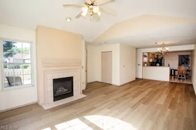 695 E Western Reserve Road, Poland, OH 44514 - Photo 9