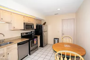 695 E Western Reserve Rd, Poland, OH 44514 - Photo 13