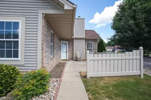 695 E Western Reserve Rd, Poland, OH 44514 - Photo 5