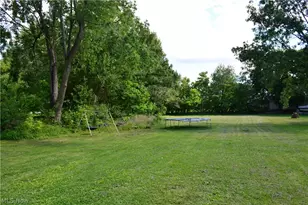 166 E Main St, New London, OH 44851 - Photo 31