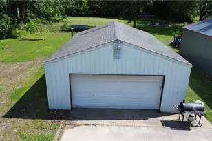 166 E Main St, New London, OH 44851 - Photo 7