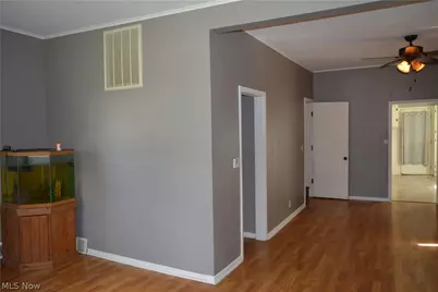 166 E Main Street, New London, OH 44851 - Photo 13