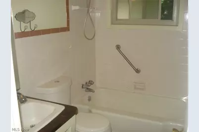 7342 Hopkins Road, Mentor, OH 44060 - Photo 25