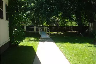 7342 Hopkins Rd, Mentor, OH 44060 - Photo 17