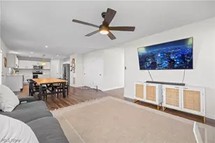 6034 Conneaut Lgt, Vermilion, OH 44089 - Photo 5