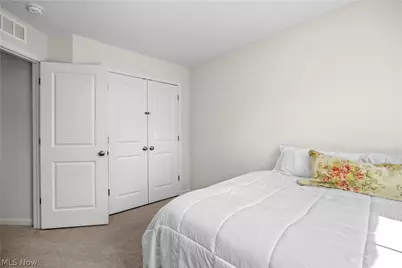 6034 Conneaut Light, Vermilion, OH 44089 - Photo 23