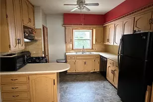 1040 W 18th St, Lorain, OH 44052 - Photo 17