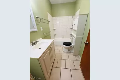 1040 W 18th Street, Lorain, OH 44052 - Photo 25