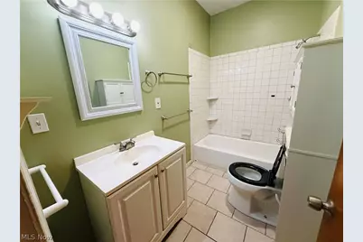 1040 W 18th Street, Lorain, OH 44052 - Photo 23