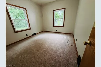 1040 W 18th Street, Lorain, OH 44052 - Photo 27
