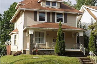 3002 9th Street SW, Canton, OH 44710 - Photo 1