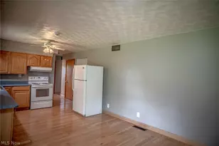 104 Randolph Rd, Marietta, OH 45750 - Photo 9